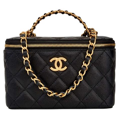 sac à main femme design chanel|second hand Chanel vanity bags.